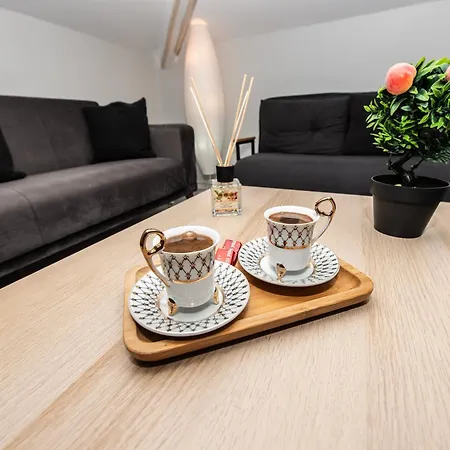 Privatunterkunft Dach Wochnung Mit Großer Terrasse
