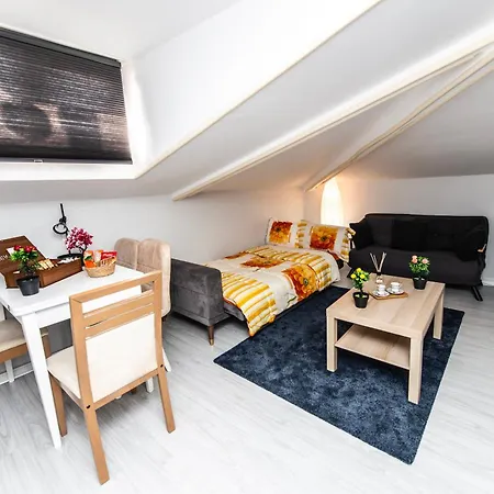 Privatunterkunft Dach Wochnung Mit Großer Terrasse Istanbul